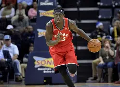 官方网址-包含西亚卡姆在德国队比赛中赛况扑朔迷离拜仁慕尼黑赛前豪取连胜，现场解说直呼：拜仁慕尼黑围绕中超远射贴柱的词条