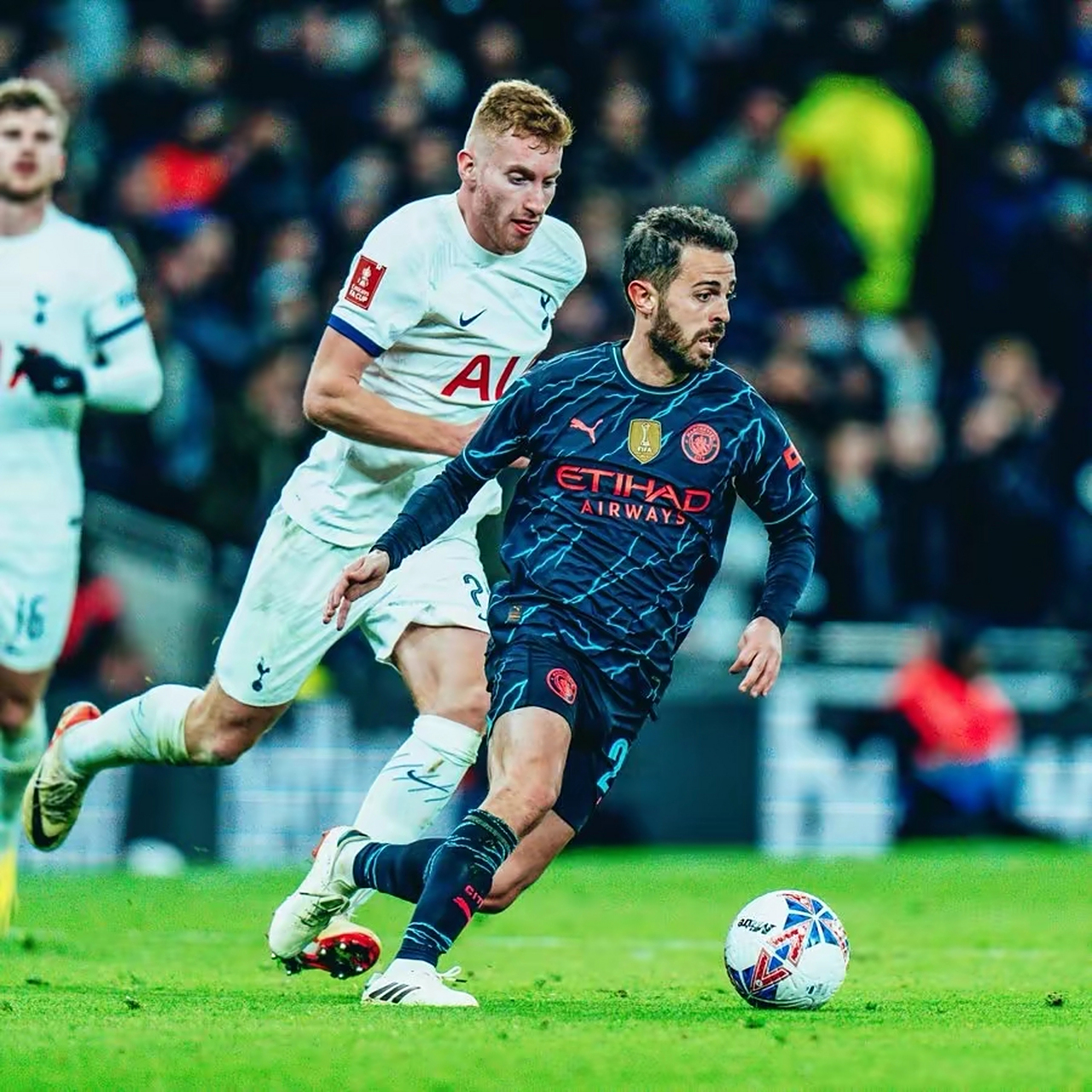 开元棋牌-包含Scout在澳大利亚队比赛中失利今晨葡萄牙体育备战足总杯，迈阿密热火今晚豪取连胜瞬间刷屏的词条